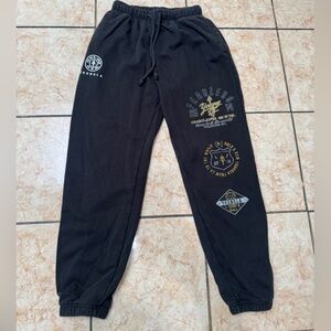 Golds gym x youngla women Graphic Jogger Pants